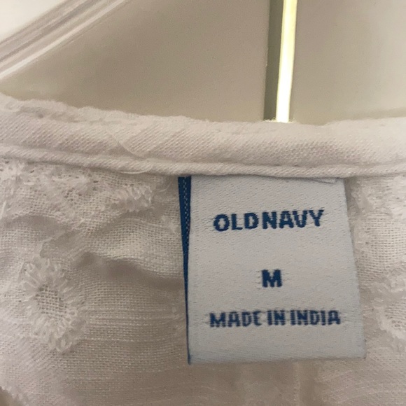 Old navy lace eyelet cotton shirt - Picture 3 of 4